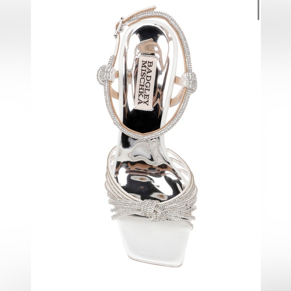 Badgley Mischka Brand Estella Strappy Sandal 6.5 - Picture 4 of 9